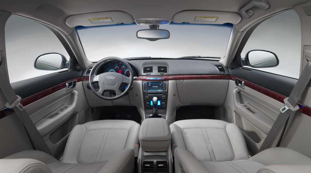 Automobile